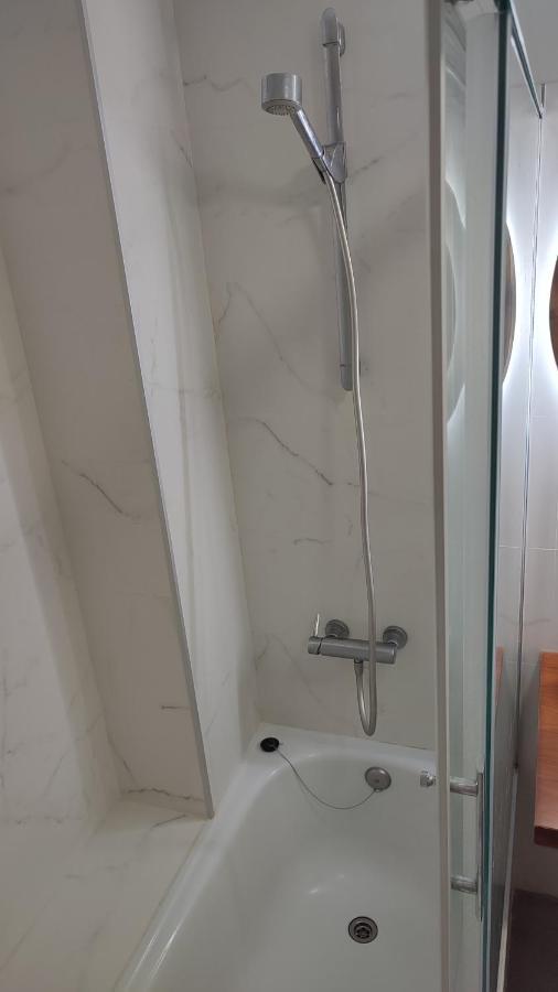 Habitacion Amplia Con Vistas Гранада Екстериор снимка